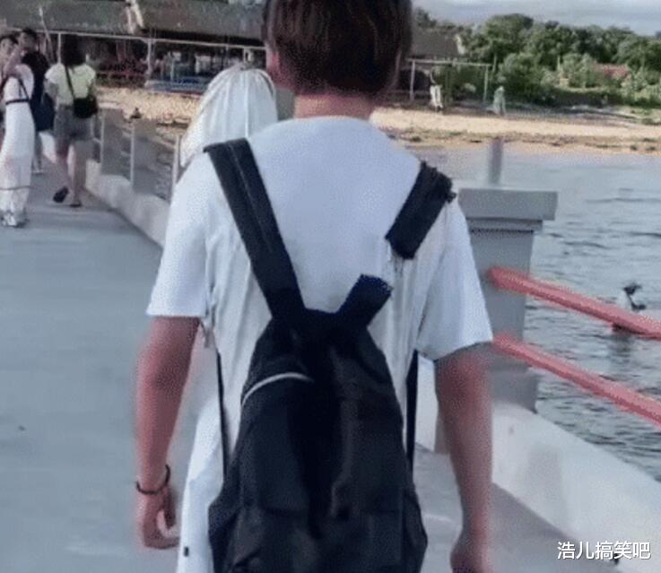 新白娘子传奇|“为什么白娘子传奇要找个女的来演男主?咋不找男的?”哈哈哈三个女人一台戏