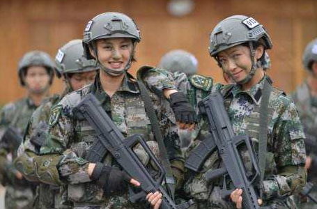 特种兵之火凤凰|《特种兵之火凤凰》9位女主现状：大部分淡出演艺圈，蜂鸟成最大赢家