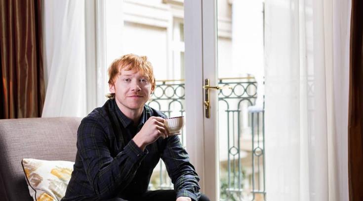 哈利·波特|他是《哈利波特》中的罗恩，19年过去了，却活成男人梦想中的样子