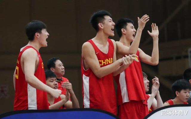 「中国男篮」中国男篮对抗赛完美收官！3位超新星脱颖而出 余嘉豪获杜锋认可