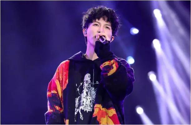 [周深]宝藏男孩周深带来全新单曲，背后秘密竟与它有关？