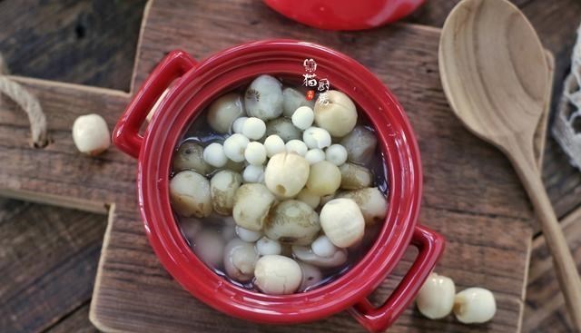 糖水|入秋，这食材80元一斤，潮汕人都爱用它来煲糖水，错过要等明年