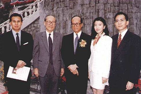 |世界最显赫4大家族，财富难以估计，第一来自中国，传承2500年！