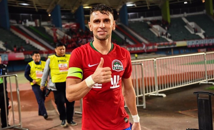 河南建业|建业新主帅敲定？中超神奇教练成热门人选，王宝山下课因祸得福