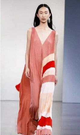 林永健：有一种美叫林永健的“闺女”，中国人嫌她丑，在国外却是名模