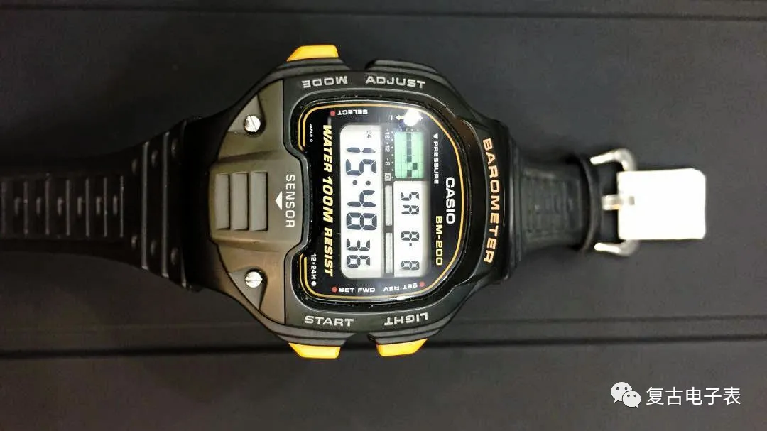 卡西欧|卡西欧另类的压力传感器“杰森面具”——CASIO BM200