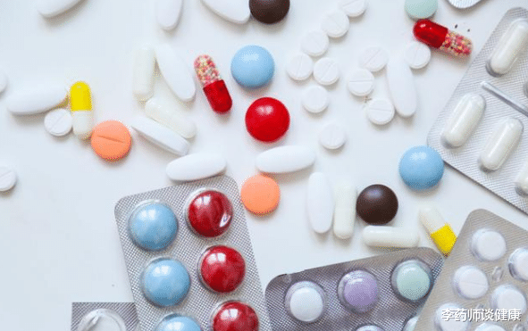 心脑血管疾病|颈动脉出现硬化斑块,必须吃他汀和阿司匹林?本文辟谣讲出实情