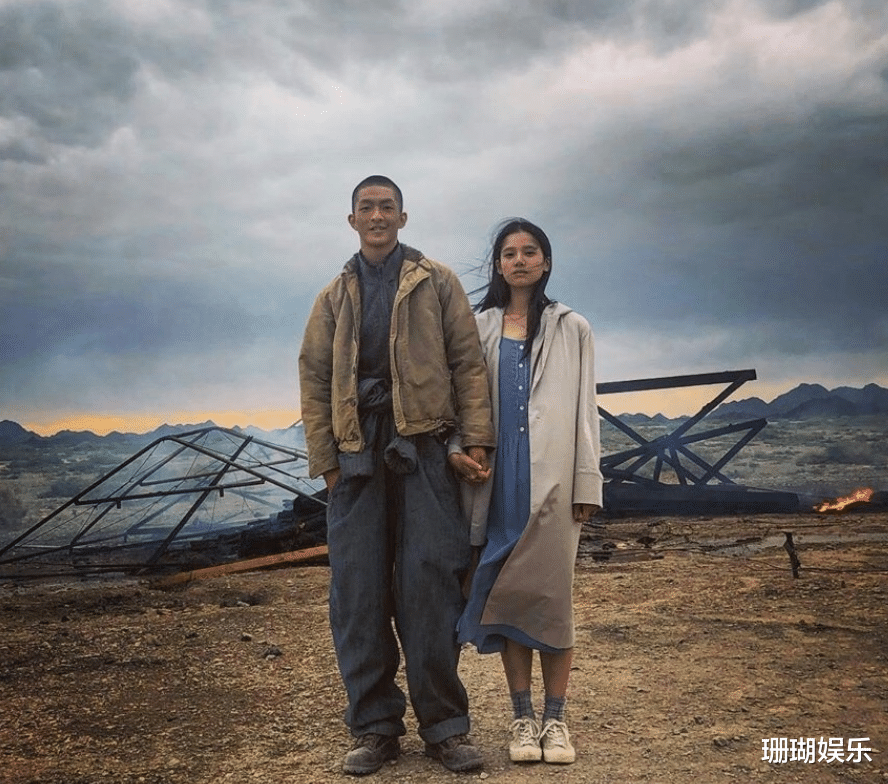 屈楚萧|继《风犬少年》后，“李安然”又一新作品待播，合作男主屈楚萧