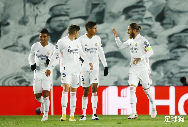 皇家马德里|3-2绝杀，巴西双星拯救齐祖！皇马赢下15亿大战，送国米垫底