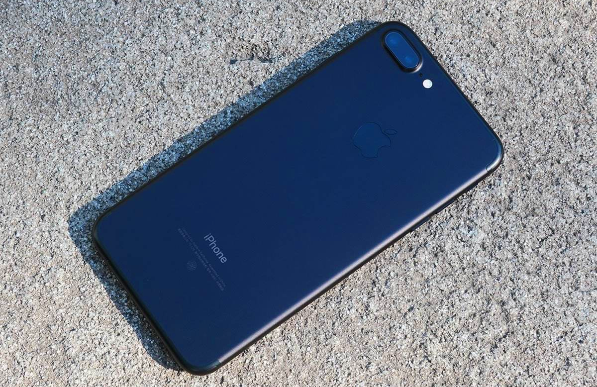 『苹果』苹果变身“价格屠夫”,顶级iPhone降幅3500元,是不是心动了?