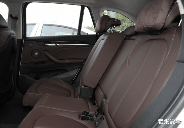 宝马X1|没白等，从27.98万跌到21万，开出去，看车标就要比汉兰达上档次