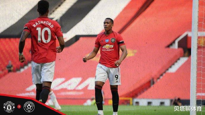 『马夏尔』曼联长达7年63天的等待！范佩西的帽子，终于被这人戴走了