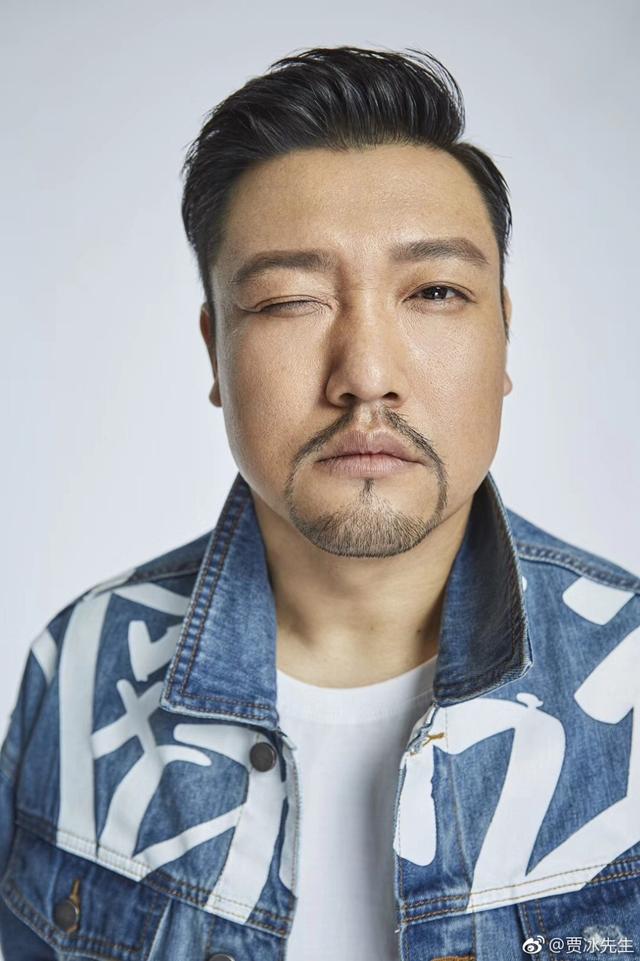 欢乐喜剧人|同样是《欢乐喜剧人》冠军，他们都火了，只有一个人名声渐退！