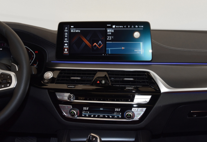 宝马5系|新宝马5系VS新奔驰E级，中改之后，谁的表现厚道