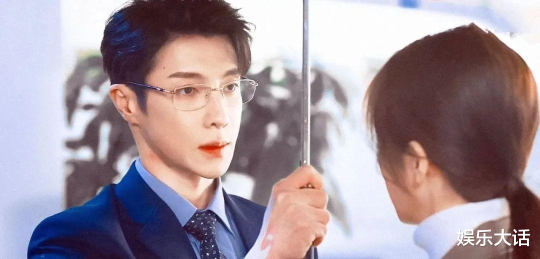 袁帅|才播8集就冲上热搜！德国骨科加霸道甜宠，这部剧真没让人白等