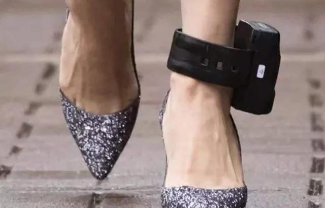 『孟晚舟』华为“驸马”刘晓棕，孟晚舟565天不离不弃，这个男人来头不小