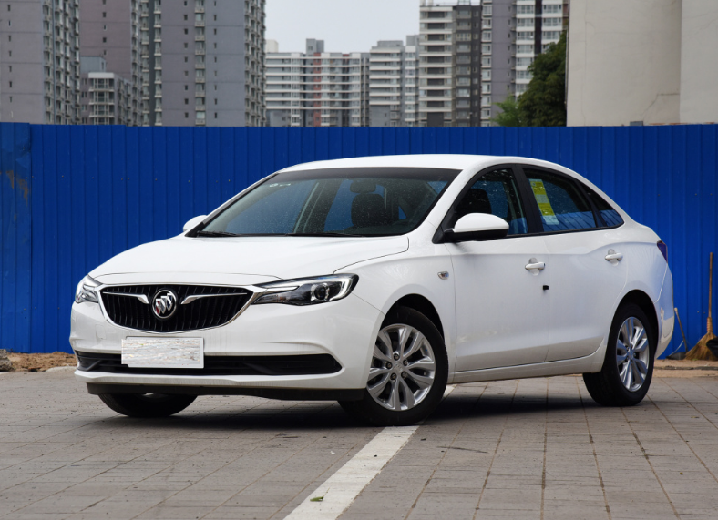 丰田卡罗拉|卡罗拉的强劲对手，售7.69万起，关键标配6AT！