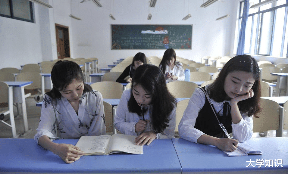 求职|最适合女生的6个大学专业,毕业找工作学历要求不高,工作轻松!