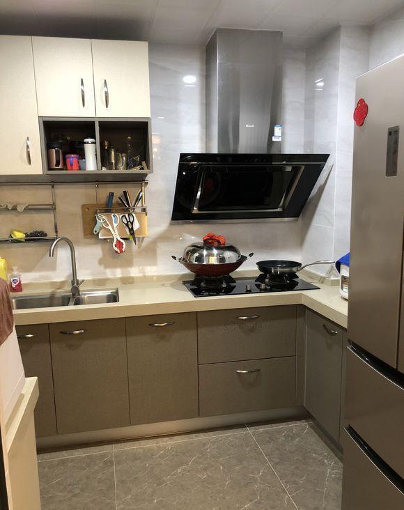 ▲新房装修完工，亲戚来了个个都说有品位，连婆婆都笑不合嘴