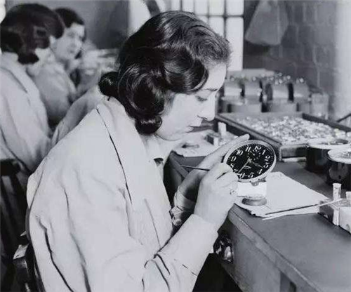 机器|世界上臭名昭著的三大发明：本该拯救人类，结果却成了杀人机器