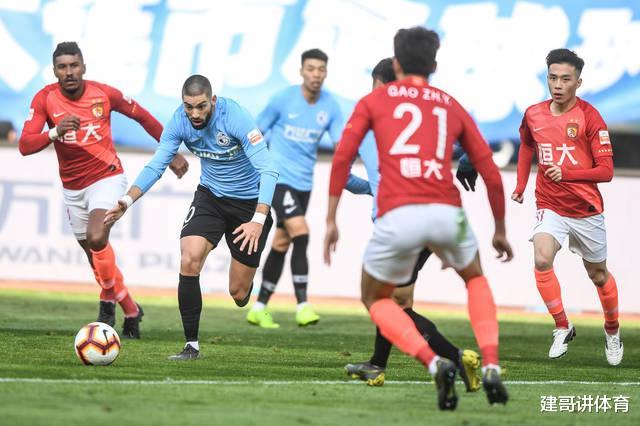 广州恒大■李璇：恒大外援名单确定，艾克森和蒋光太算国内球员