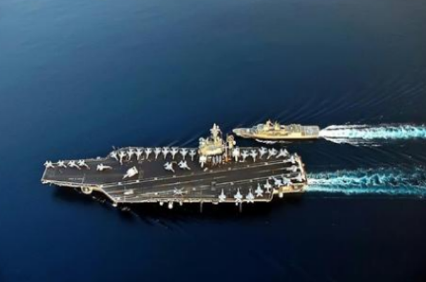 军舰|美国司令被迫承认，如果将这艘船击落，那么美11艘航母也无法获胜