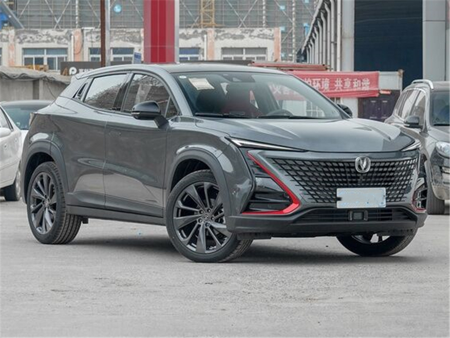 长安汽车■长安又出新“王牌”！比宝马X6还动感，1.5T怼出180马力，11.59万