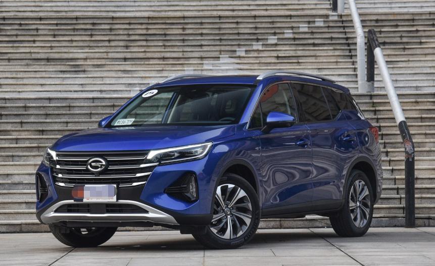 宝马7系|奇瑞瑞虎8和传祺GS4哪个级别高？刚7000公里，车主说了这些话