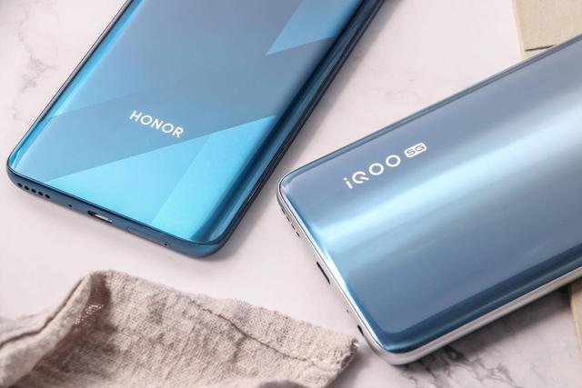 「荣耀x10」降维打击！iQOO Z1让本有一技之长的荣耀X10沦为一无是处