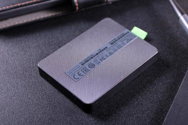 新型基础设施建设|高颜值又小巧，希捷小宝备手机移动固态硬盘，你的手机数据伴侣