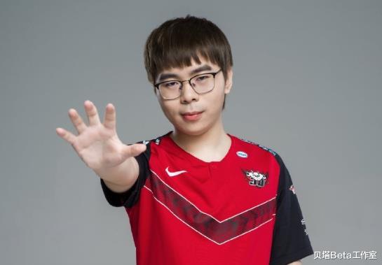 「jdg」Lvmao直播回应暂停事件:我为啥要道歉?你们看到我操作失误了?