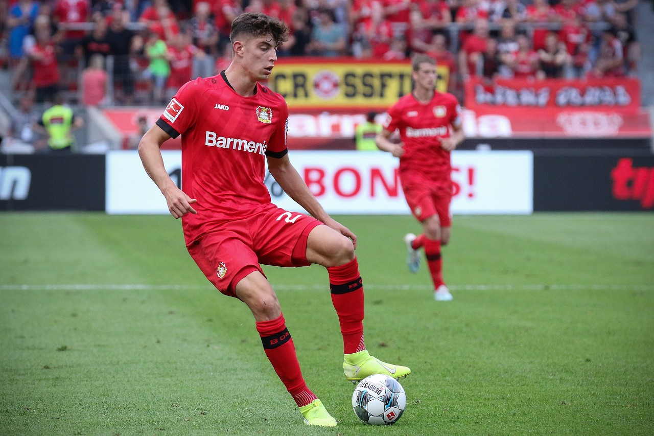 马德里竞技：99黄金一代！盘点这一年出生的世界足坛五大巨星