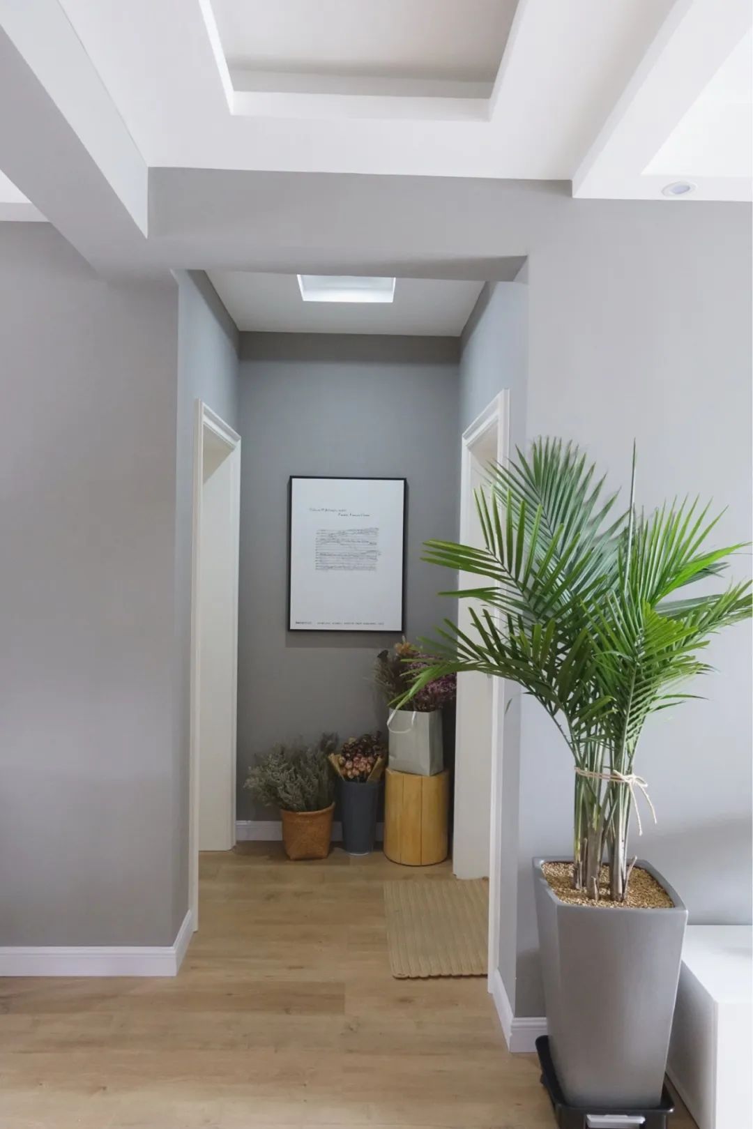 『』8种走廊吊顶造型设计，准备装修的进来，看完再装也不晚！