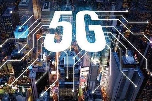 『骁龙865』特朗普陷入疯狂,强迫英国拆除华为价值800亿基站,李嘉诚哭了