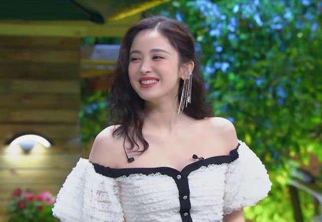 [古力娜扎]娜扎目测胖了不止10斤而郑爽却变了微笑唇，两个人谁变更好看了？