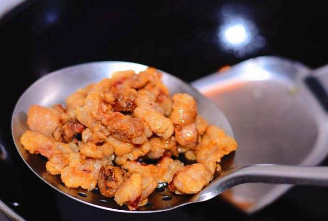 下酒菜|我国“最尬”的下酒菜，曾是老辈人的最爱，现地位低下上不了台面