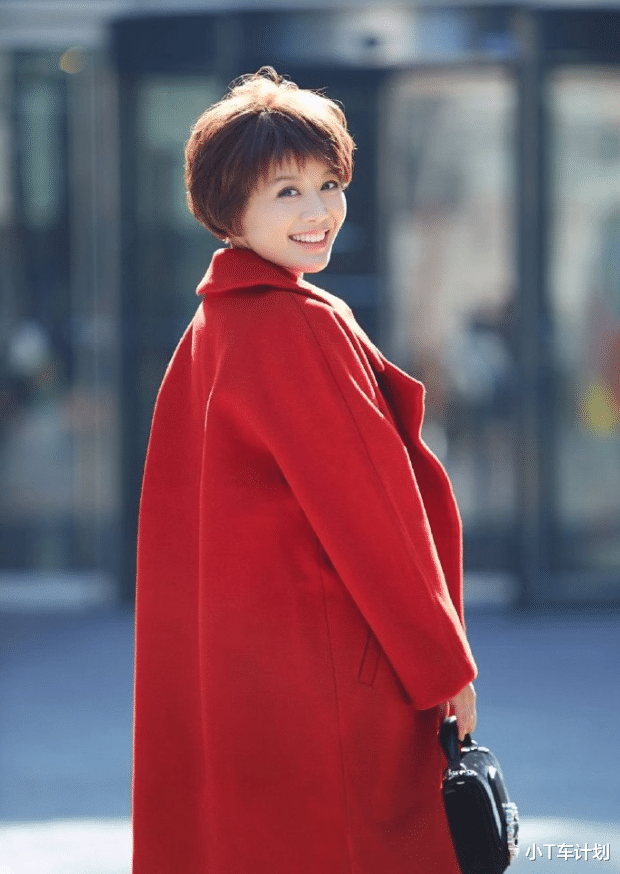 「程愫」她因太胖被艺术院校嫌弃，大学四年一部戏没拍，36岁演女特工走红