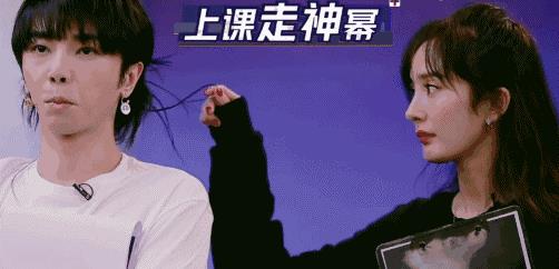 「张若昀」张若昀唐艺昕疑似“婚变”?恩爱夫妻人设终于演不下去了?