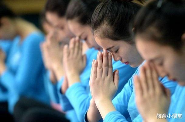 @大学“吃青春饭”的4个专业，年龄越大，公司越嫌弃，谨慎报考