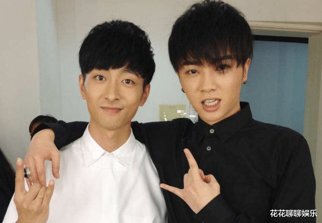 「黄子韬」左立用心创作音乐作品，认真塑造人物形象，娱乐发展空间非常大