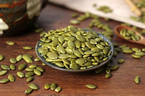 「桑葚」男人过45，要常吃以下这些美食，比抽烟喝酒强，关键还便宜！