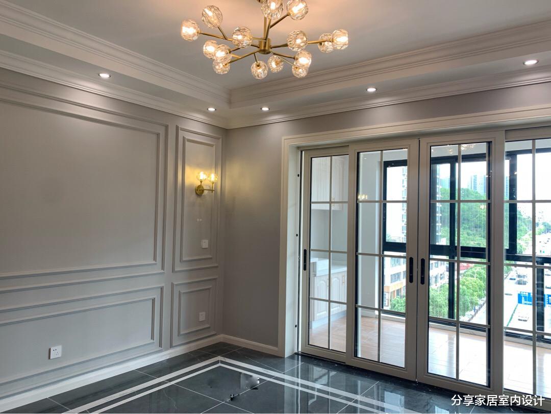 木工：硬装结束，打扫干净还没家具就很漂亮，木工打的柜子非常喜欢！