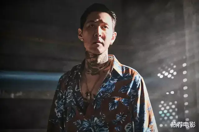 电影|票房强势碾压《釜山行2》，这部韩国新片太生猛