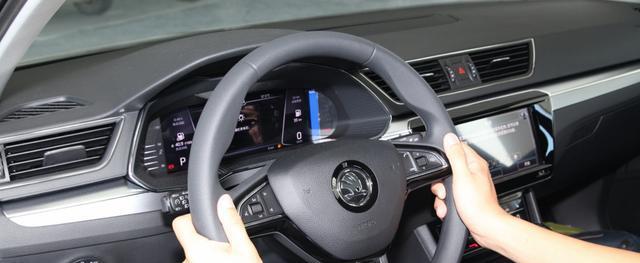「斯柯达速派」斯柯达速派TSI330舒适型裸车13.78万值得买吗？看完就明白了！