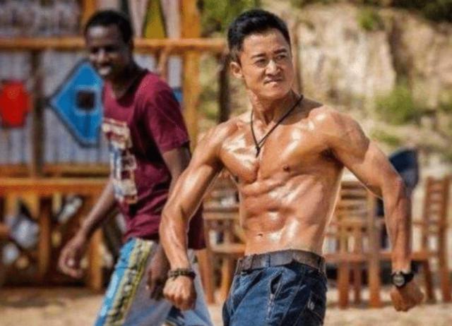 吴京|她片酬比李连杰和成龙的总和还高,连走路都要钱?吴京:请不起!