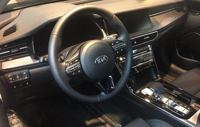 起亚汽车■亚洲龙刚火！又一旗舰来搅局，玛莎拉蒂前脸+V6引擎，不足21万