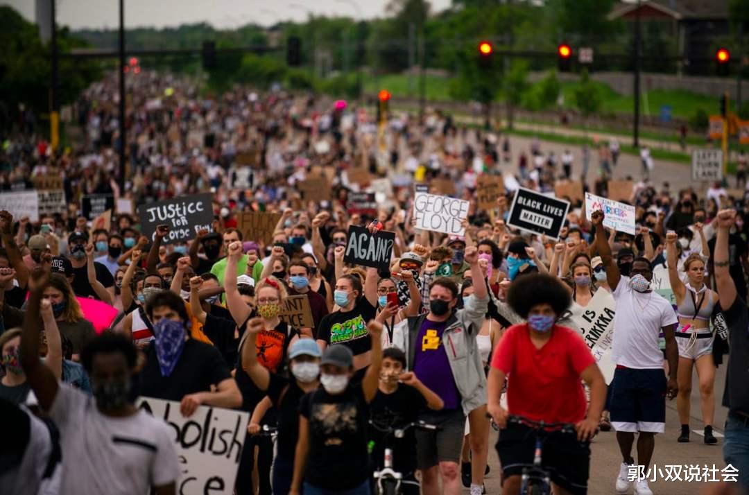 [美国]北京时间6月19日，美国传来悲惨消息，美媒：特朗普成功让中国“再次伟大”