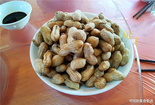 土豆|一家人去奉化度周末,10个人吃1000元的农家乐,有些什么菜?