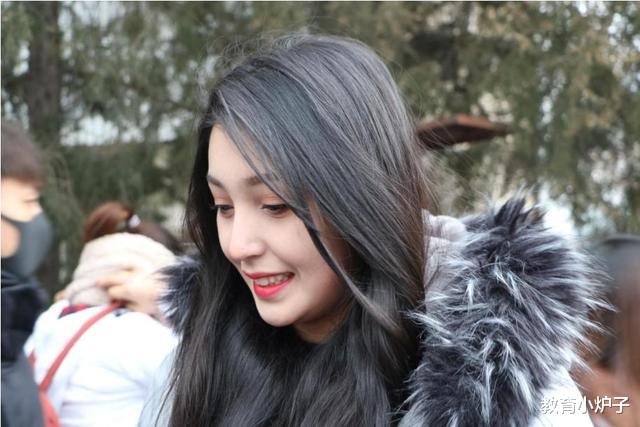 「中央戏剧学院」延迟开学，普通高考学生家长别委屈，被打乱节奏的这115万考生才可怜，已陷入3大困境