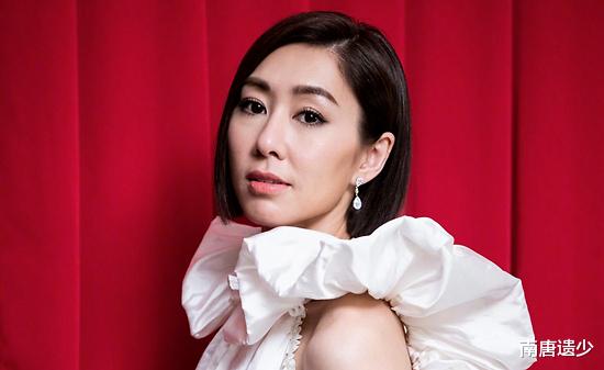 tvb女艺人最新排位出炉,胡定欣重回一姐宝座,黄智雯竟前五不入